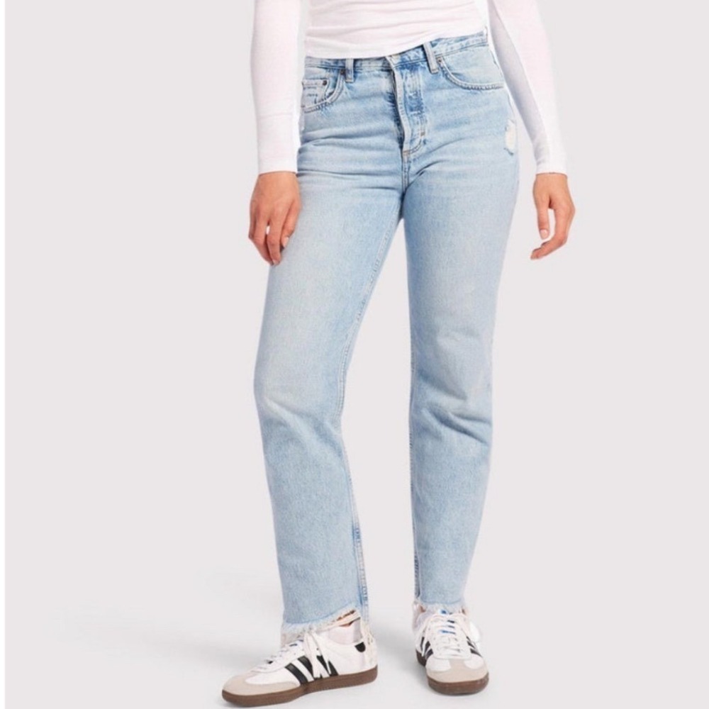 nuuds The Straight Leg Jeans Women 28 Ranger Wash Distressed Curvy Raw Hem Denim